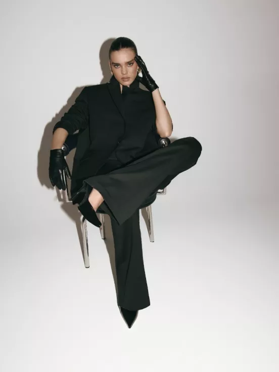 Брюки клеш CORLEONE за 21 900 рублей