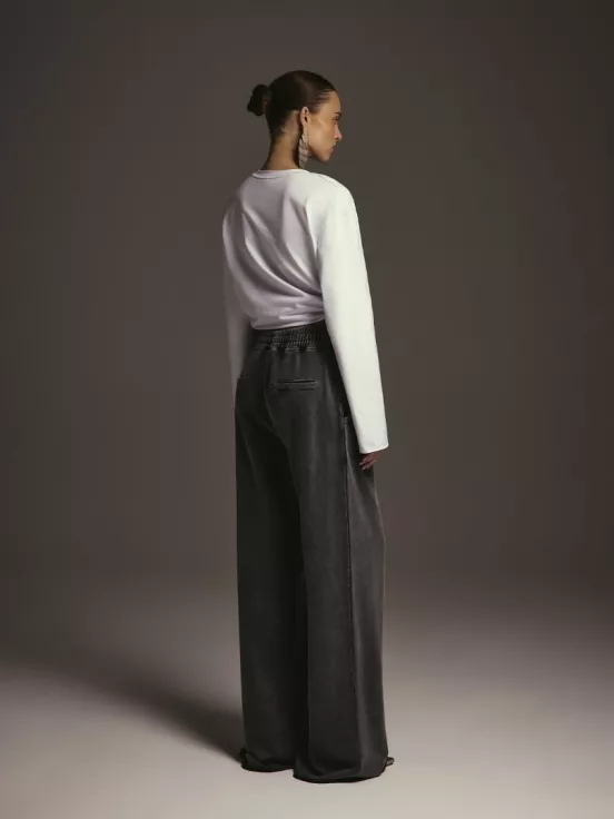 Лонгслив BLANC