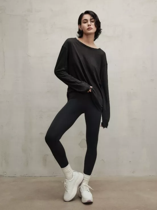 Лонгслив TRINITY