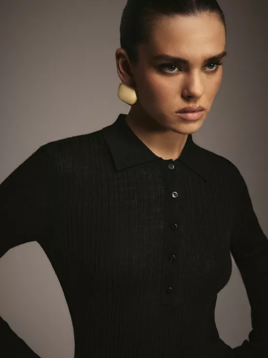 Джемпер CORNERSTONE цвет черный за 18 900 рублей