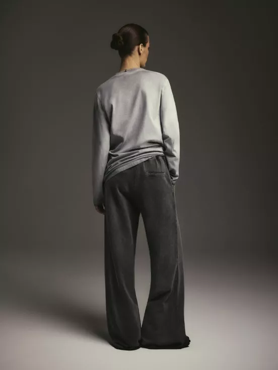 Лонгслив COWORKER