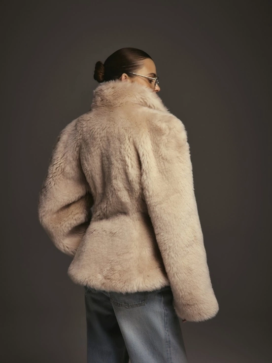 Шуба MANTEAU