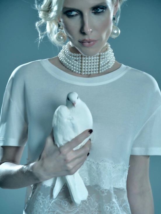 Футболка INTERLUDE