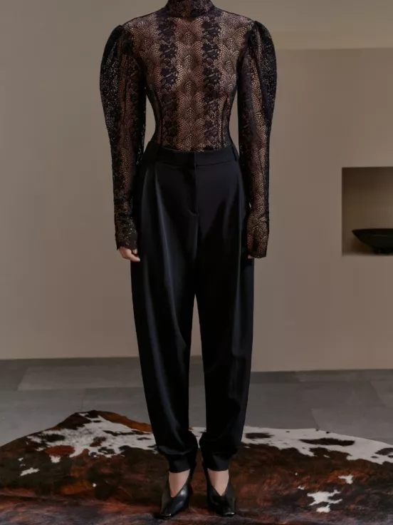 Брюки RESONANCE цвет черный