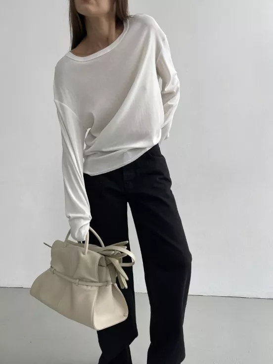 Лонгслив  ESSENCE NEW за 14 900 рублей