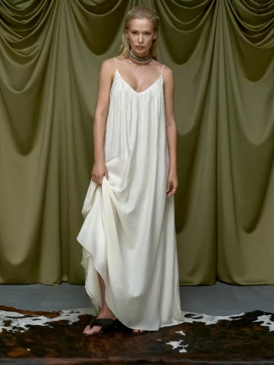 Сарафан REVIEW за 35 000 рублей