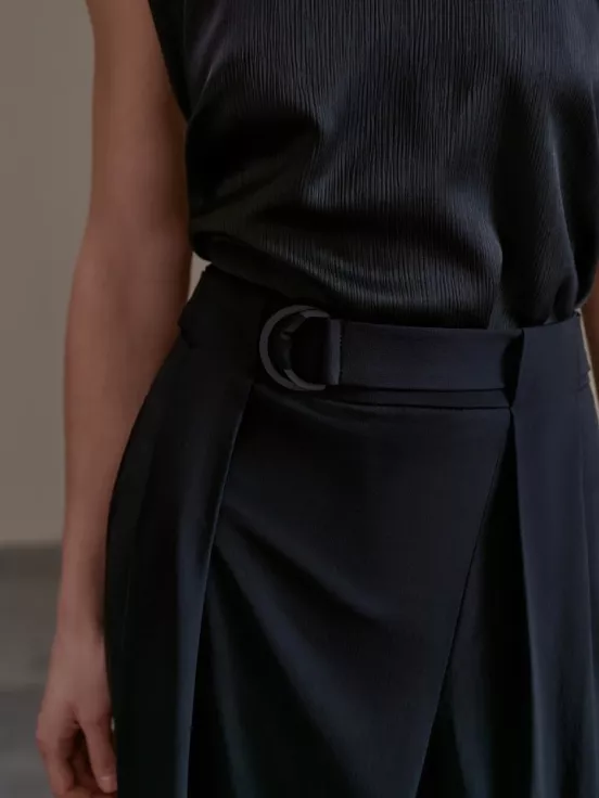 Юбка RESONANCE цвет черный за 26 000 рублей