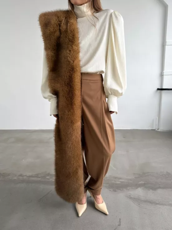 Горжетка LIGHT BROWN за 16 900 рублей