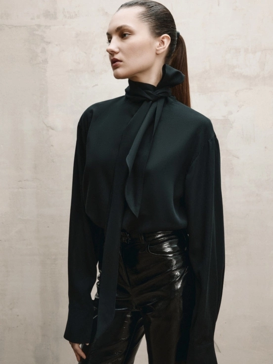 Блуза NEW SAINT