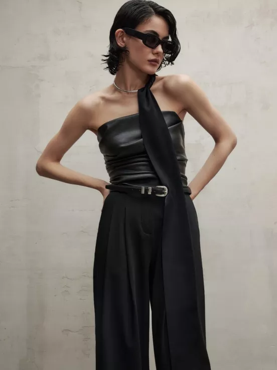 Купить Топ COURAGE цвет черный за 17 900 рублей