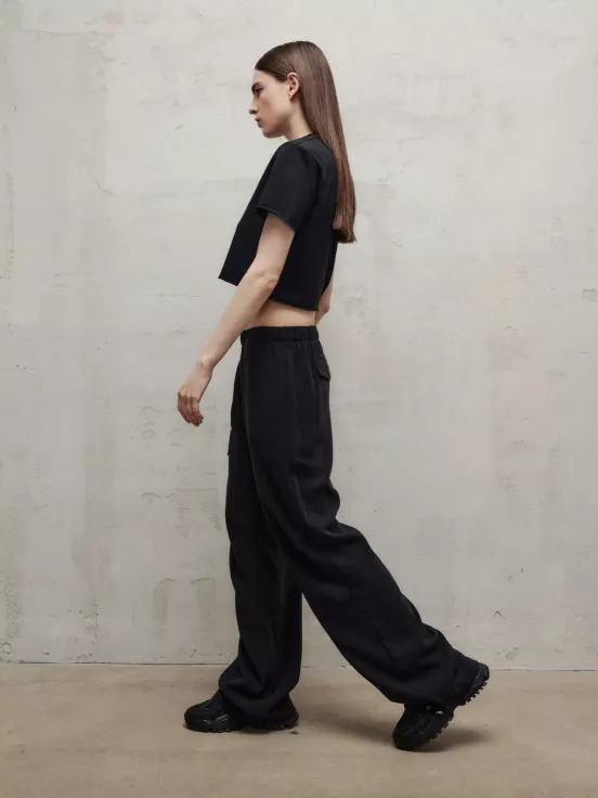 Футболка CUT T-SHIRT цвет черный за 3 100 рублей