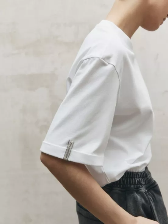 Купить Футболка BASIC T-SHIRT цвет белый за 3 900 рублей