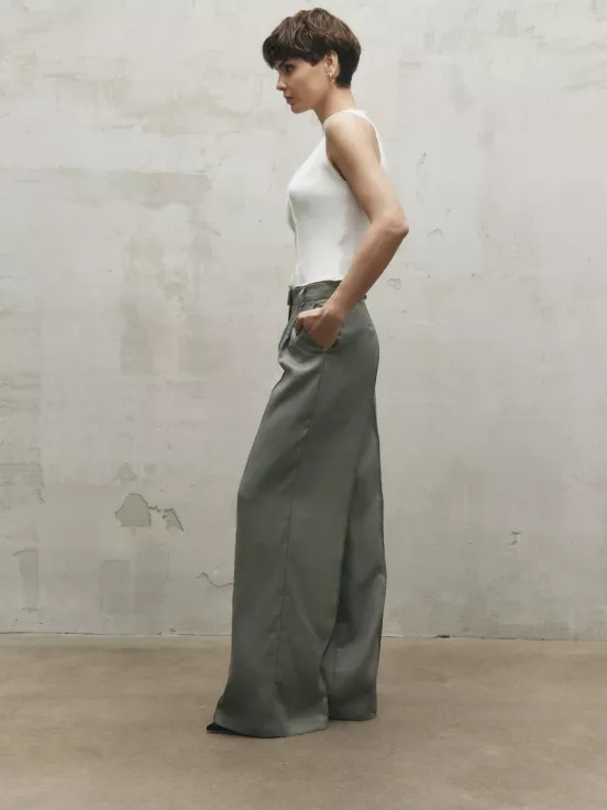 Брюки OLIVE цвет оливковый