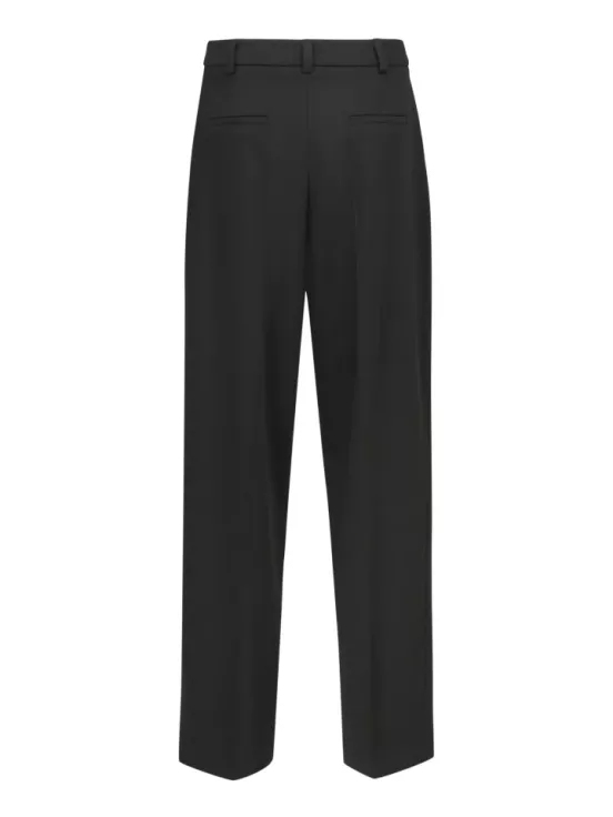 Брюки DADDY за 17 900 рублей