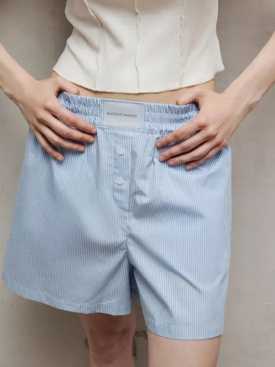 Шорты BEACH цвет сине-белая полоска за 9 500 рублей