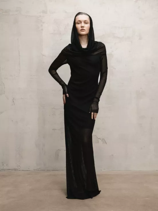 Платье PINOT NOIR цвет черный за 35 000 рублей