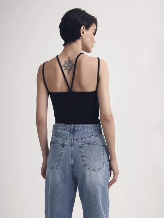 Топ VIKKI цвет черный