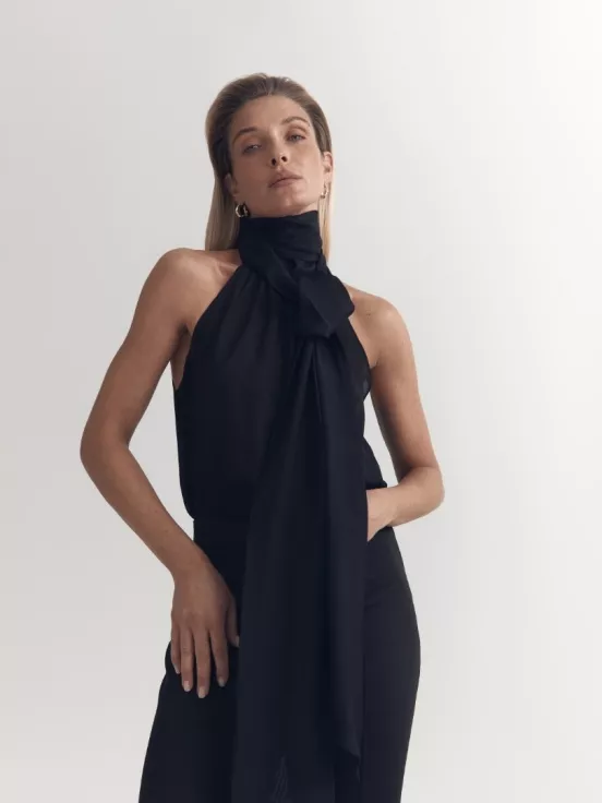 Блуза HERMITAGE цвет черный за 17 900 рублей