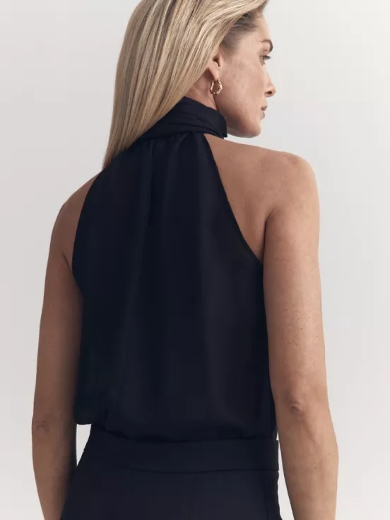 Блуза HERMITAGE за 17 900 рублей