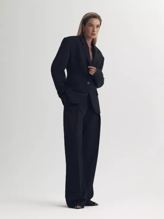 Брюки CAPULETTI цвет черный за 20 900 рублей