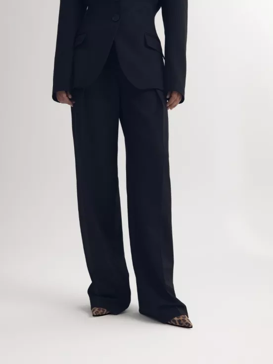 Брюки CAPULETTI за 20 900 рублей