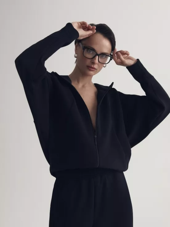 Худи RICH AND TRAVEL цвет черный за 17 500 рублей