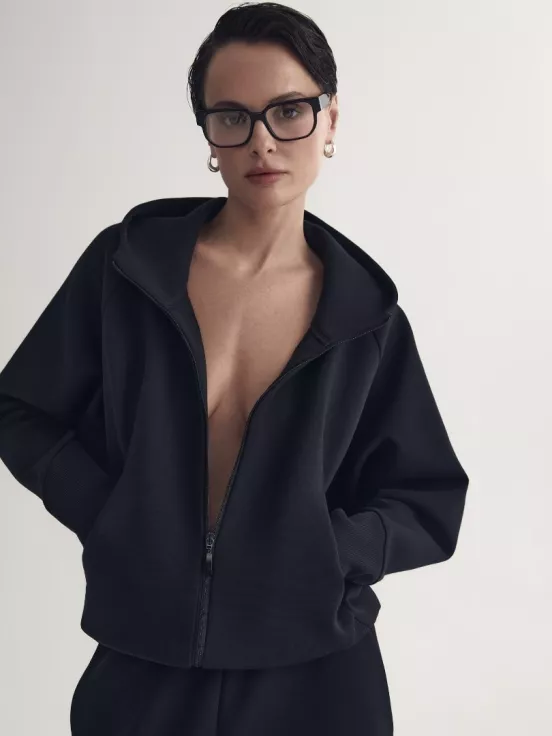 Худи RICH AND TRAVEL за 17 500 рублей