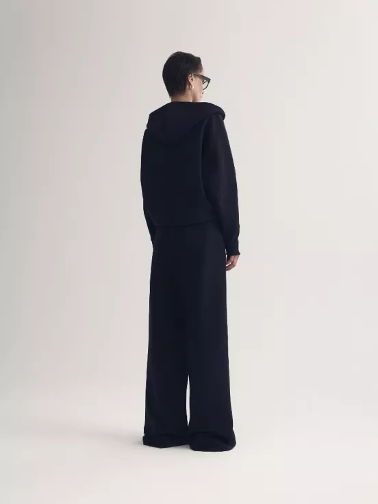 Брюки RICH AND TRAVEL цвет черный за 15 900 рублей