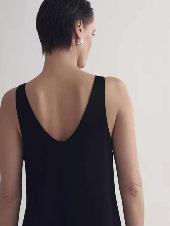 Купить Платье DAPHNE цвет черный за 18 900 рублей