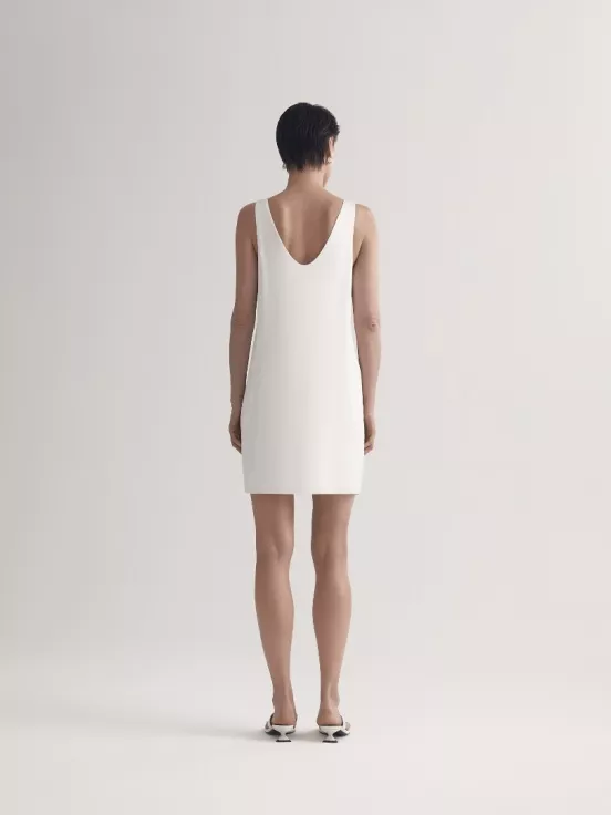 Платье DAPHNE цвет белый за 18 900 рублей