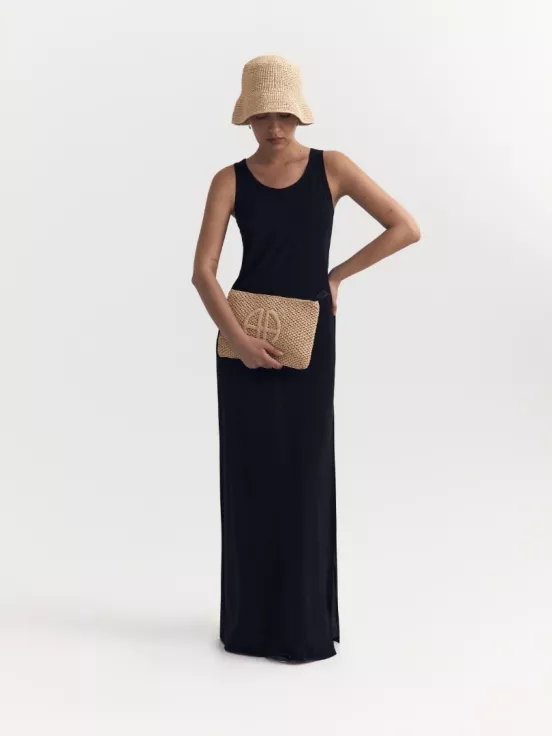 Клатч плетеный