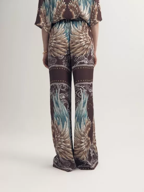 Брюки CORSICA за 28 900 рублей