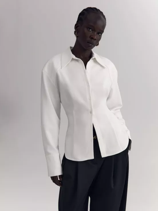 Рубашка CLAUDIUS за 15 900 рублей