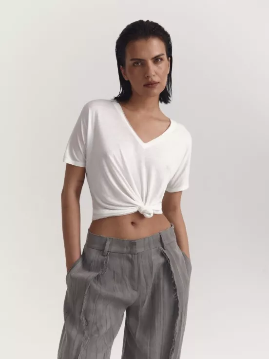 Футболка TRIANGLE WHITE