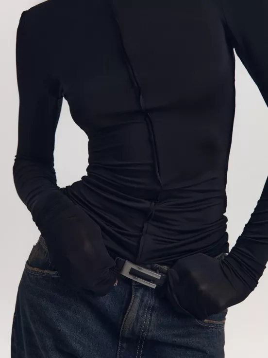 Купить Лонгслив INSIDE цвет черный за 15 900 рублей