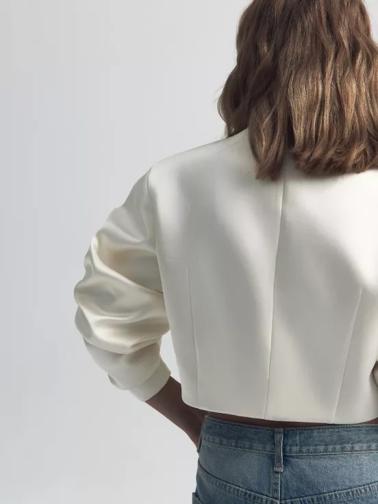 Купить Жакет MOONSTONE цвет молочный за 41 900 рублей