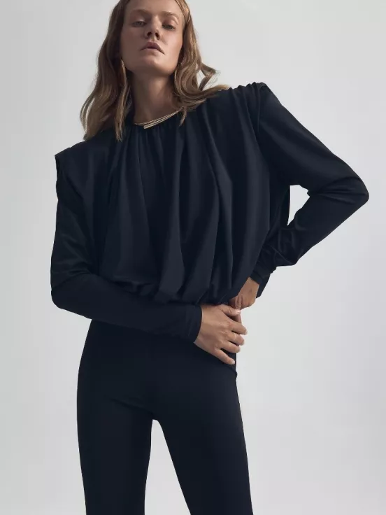 Комбинезон ALIEN цвет черный за 35 000 рублей