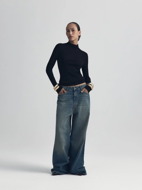 Лонгслив FLUFFY BLACK