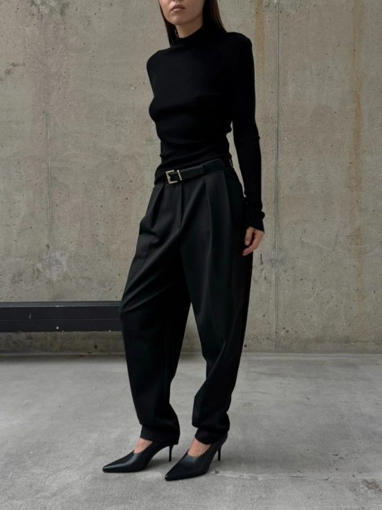 Лонгслив FLUFFY BLACK