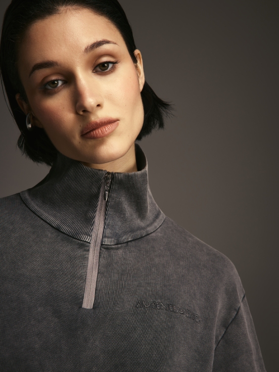 Купить Свитшот FUTUR ZIP цвет серый за 19 900 рублей