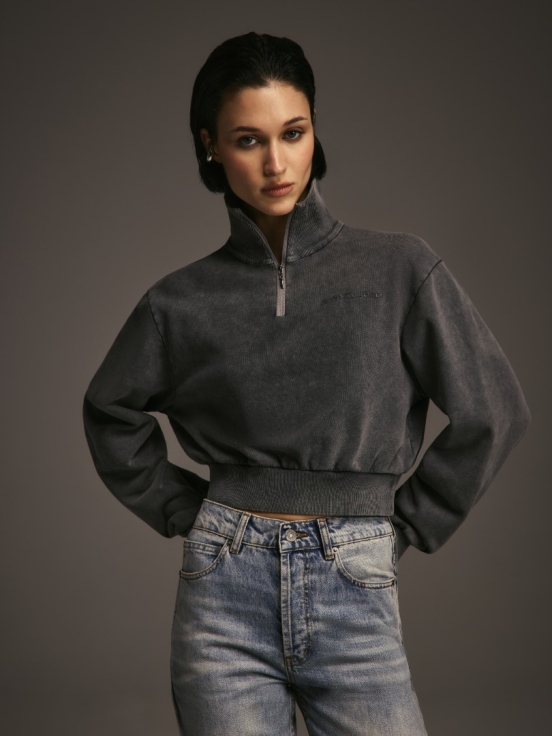 Свитшот FUTUR ZIP за 19 900 рублей