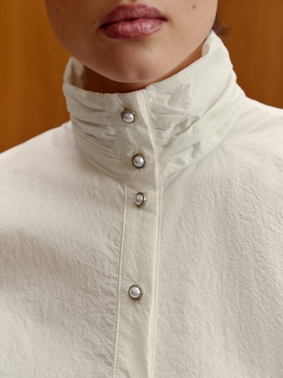 Блуза DELICE за 31 900 рублей