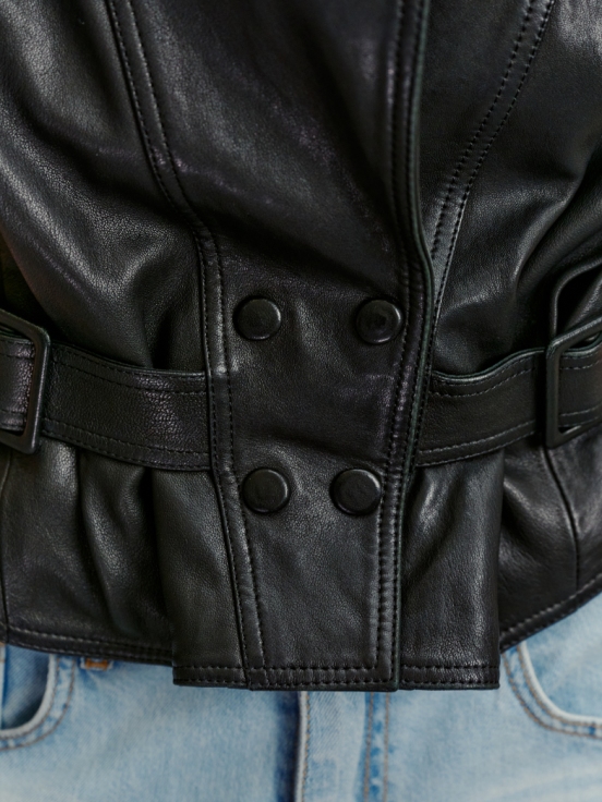 Купить Куртка BOWIE цвет черный за 220 000 рублей