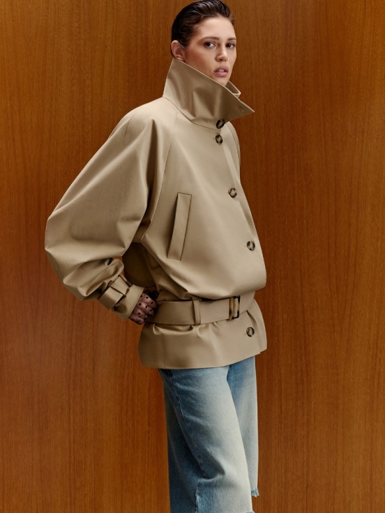 Куртка DISCOVERY цвет бежевый за 55 000 рублей